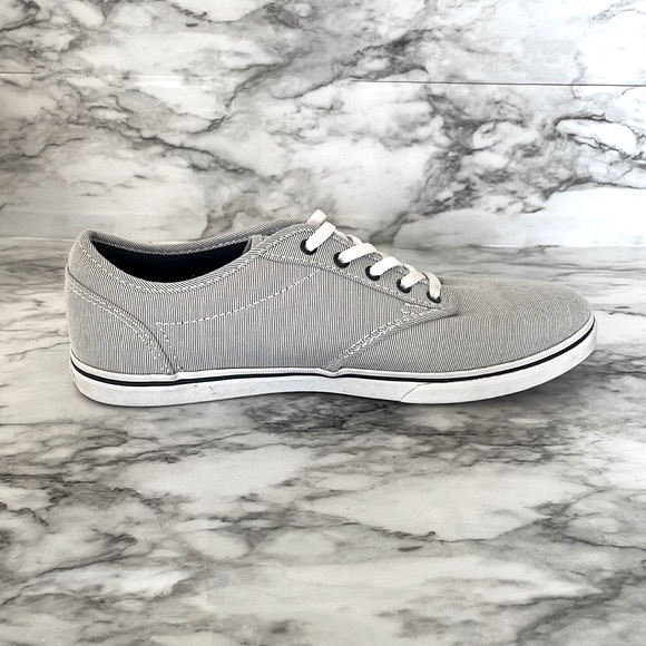 VANS Off The Wall | women’s size 8.5 low cut canvas skate shoe sneakers - Picture 10 of 11